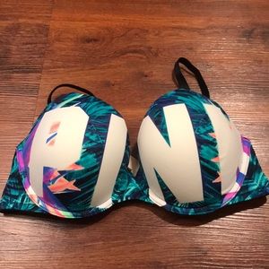 VS Pink Push Up Bra‼️